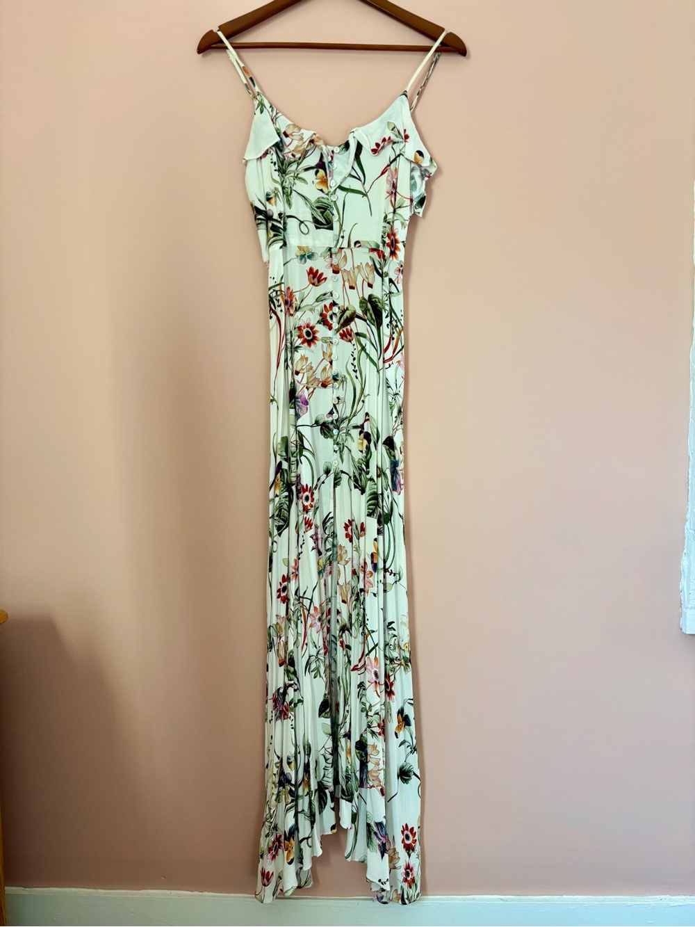 Floral White Maxi Dress with Ruffle Detail